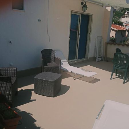 Da Carmen E Peppe Apartment ซานตาฟลาวิอา ภายนอก รูปภาพ
