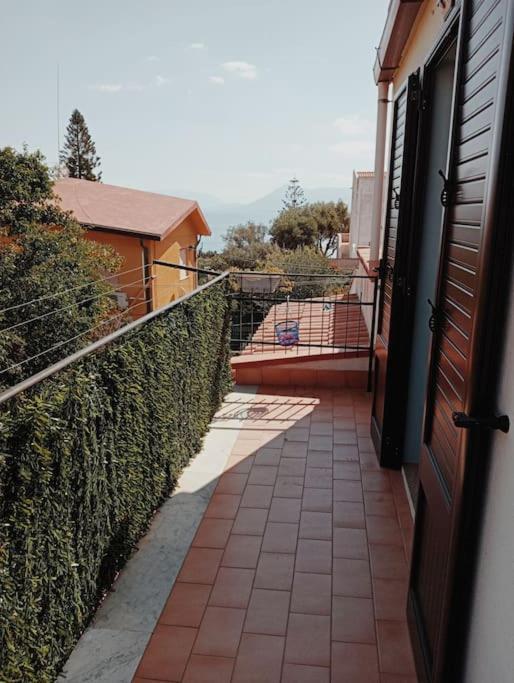 Da Carmen E Peppe Apartment ซานตาฟลาวิอา ภายนอก รูปภาพ